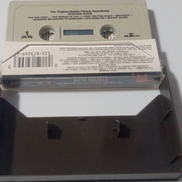 Staying Alive Soundtrack Cassette Tape 1983 John Travolta - Picture 3 of 3